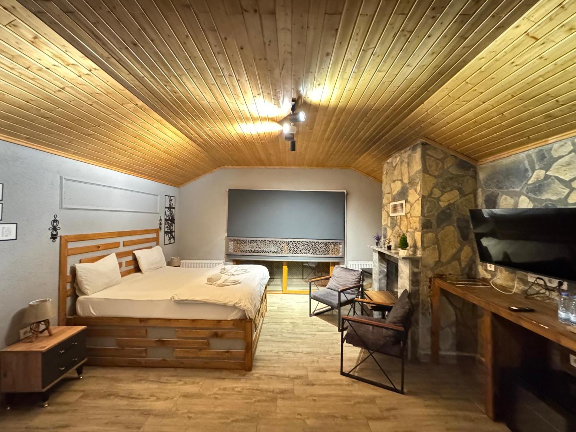 Tas Mahall Luxury Hotel Ağva Екстериор снимка