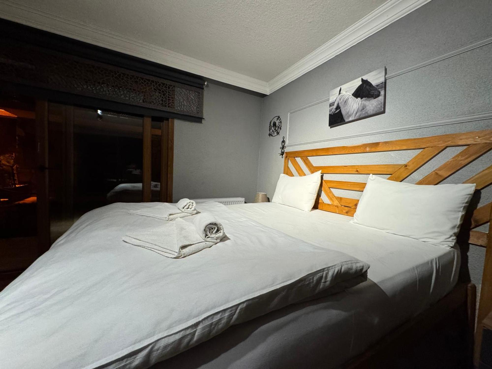 Tas Mahall Luxury Hotel Ağva Екстериор снимка