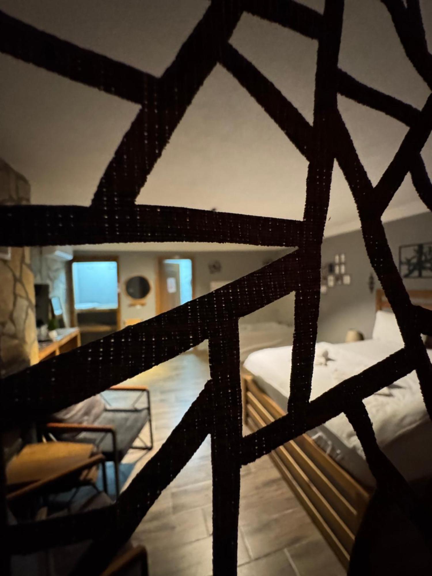 Tas Mahall Luxury Hotel Ağva Екстериор снимка