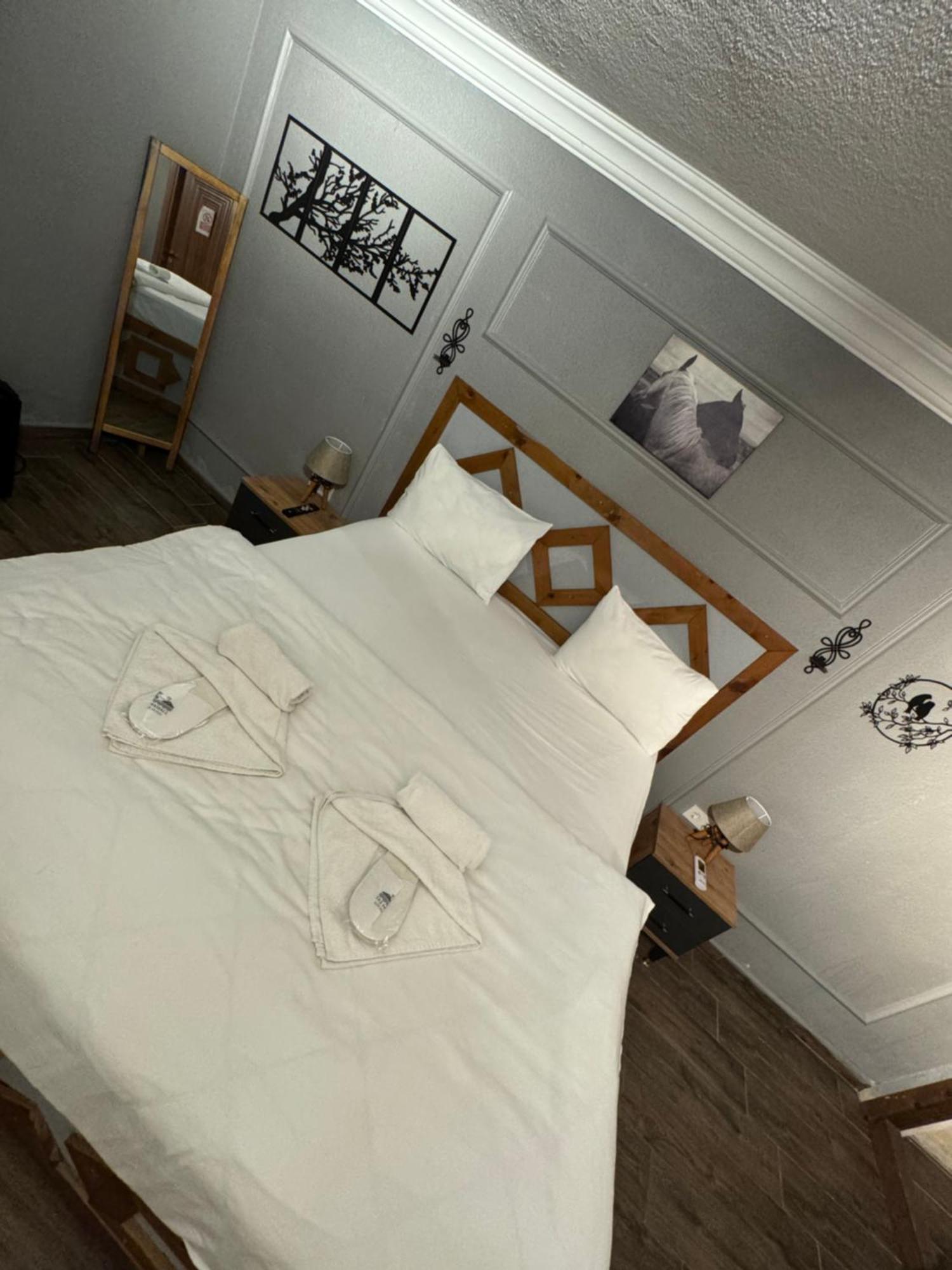 Tas Mahall Luxury Hotel Ağva Екстериор снимка